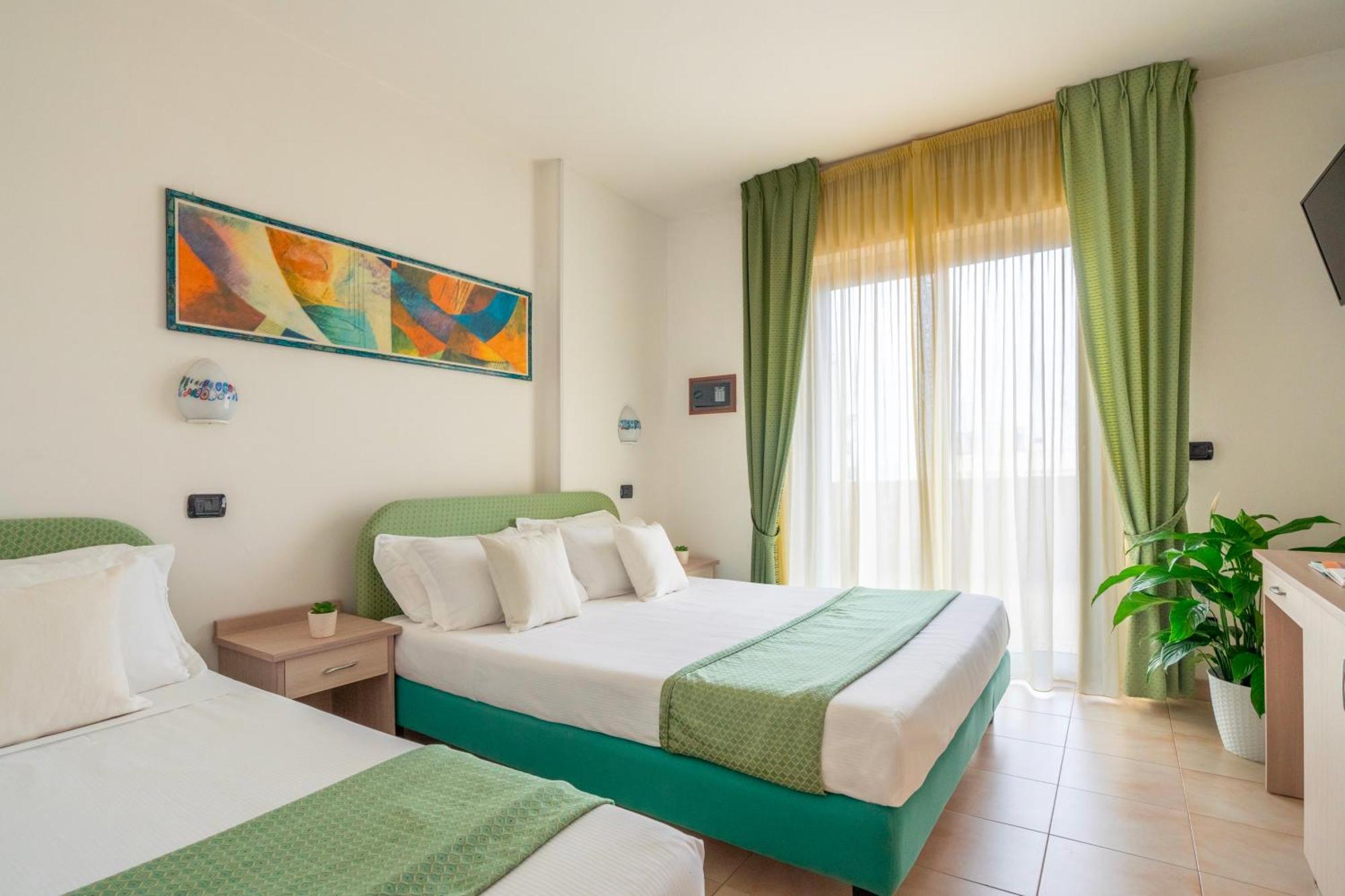 Park Hotel & Dependance Con Spiaggia 马帝斯兹罗 外观 照片